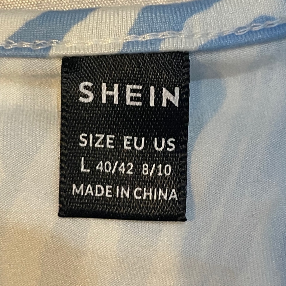 NWOT SHEIN Zebra Striped Crop Top Size L - Picture 3 of 4